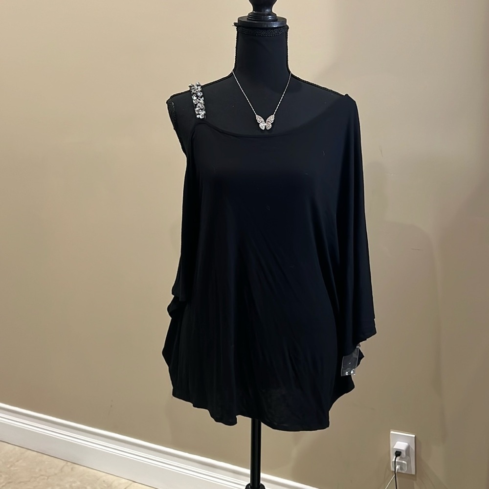 INC International Concepts asymmetrical top